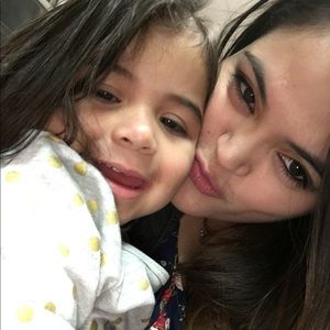 Meet your Posher, Valeria